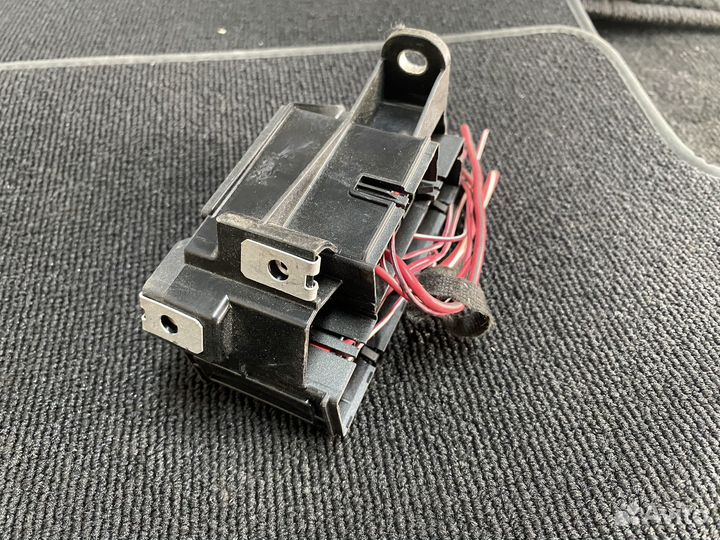 Блок предохранителей эбу Mercedes Benz W166 ориг