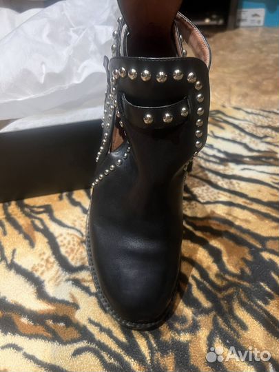 Ботинки демисезонные