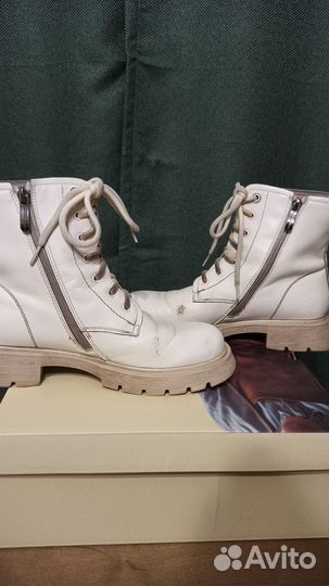 Ботинки женские 39 размер