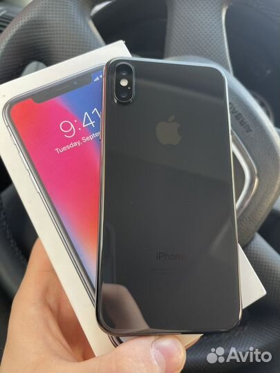 iPhone X, 64 ГБ