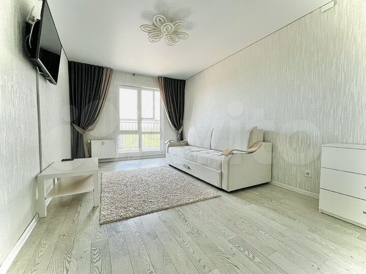 1-к. квартира, 42 м², 7/18 эт.