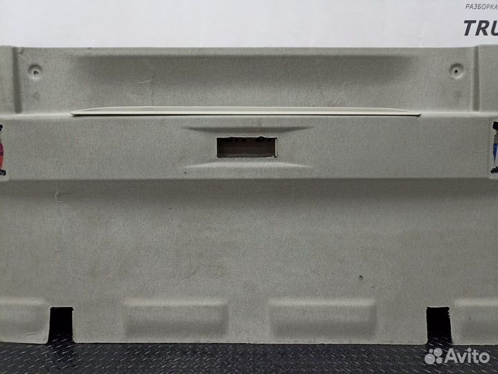 Обшивка задней стенки салона Volvo FH