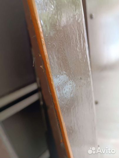 Дверь железная сейфовая с наличником