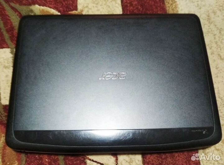 Хороший ноутбук, в идеальном состоянии