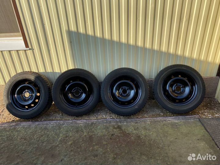 Dunlop SP Winter Ice 01 185/65 R15 88T