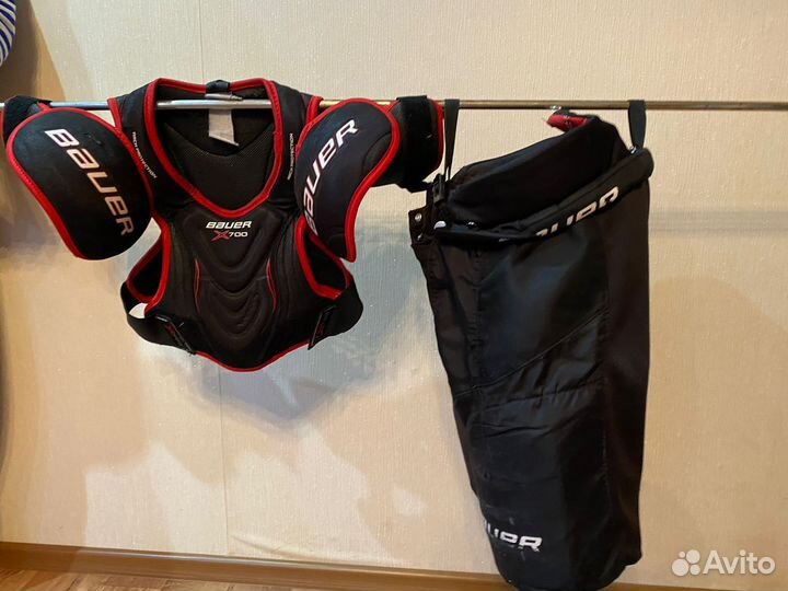 Хоккейные шорты, нагрудник bauer