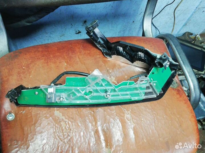 Фара левая Ниссан Икстрейл т32