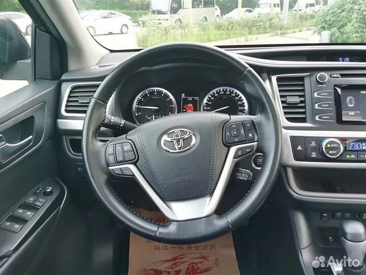 Toyota Highlander 2.0 AT, 2021, 33 249 км