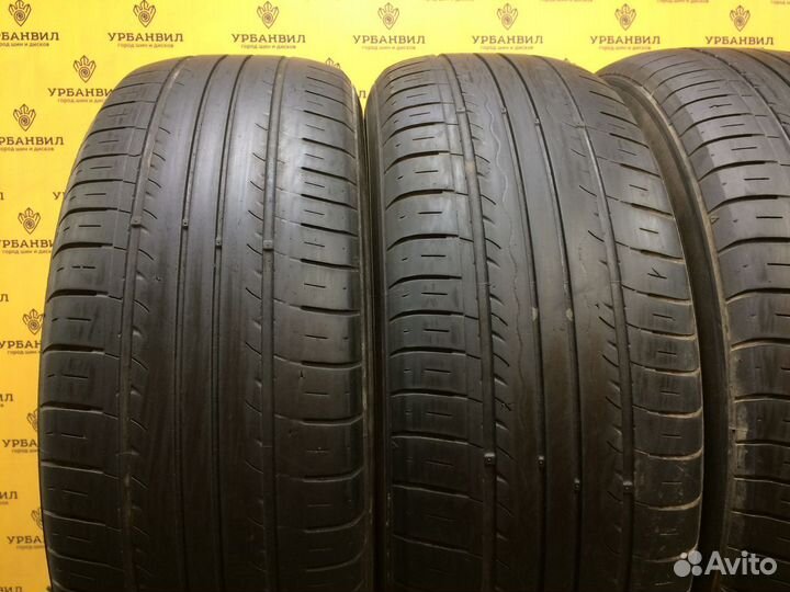 Kumho Solus KH17 215/65 R16 98H