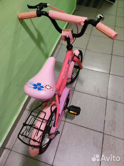 Трехколесный велосипед