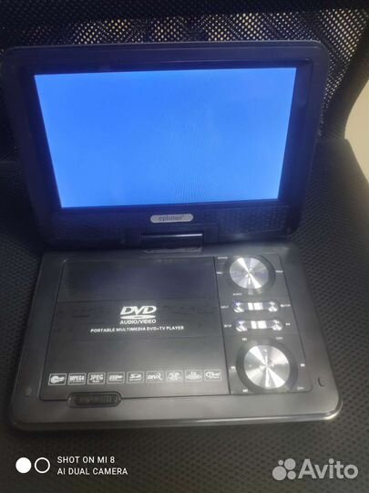 Портативный видеопроигрыватель