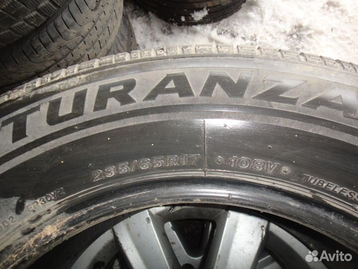 Bridgestone Turanza ER300A 235/65 R17