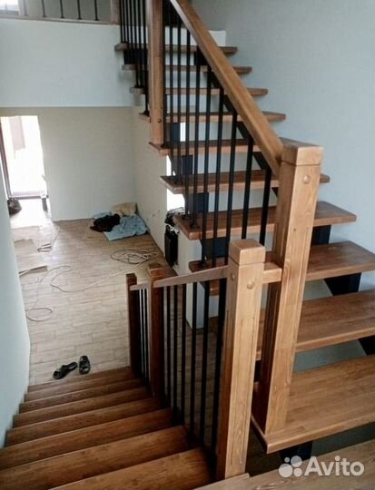 Лестница на металлокаркасе / изготовление лестниц