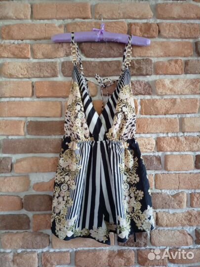 Комбинезон женский и платья