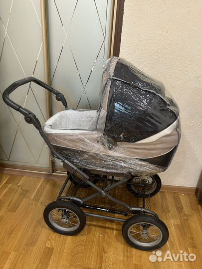 Коляска инглезина