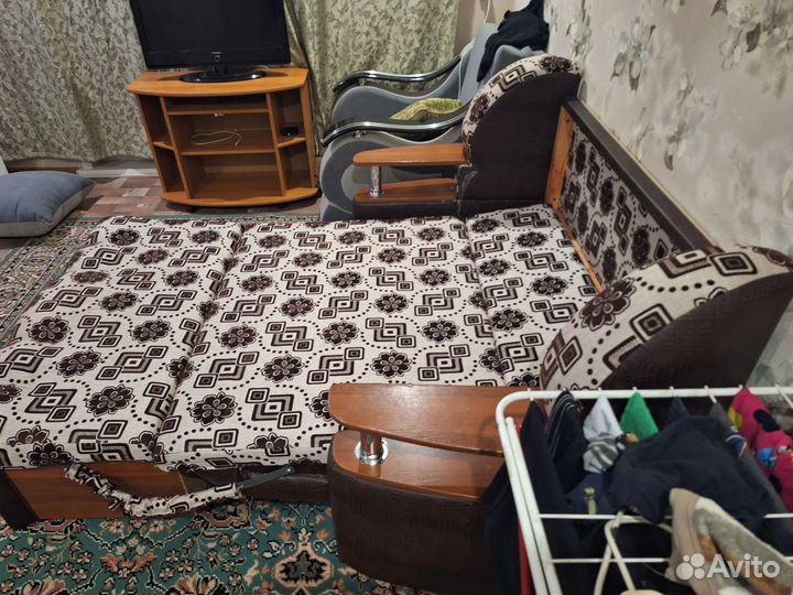 Диван трансформер с баром