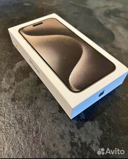 iPhone 15 Pro Max, 256 ГБ