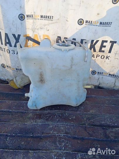 Бачок омывателя Mercedes W203 2003 (б/у)