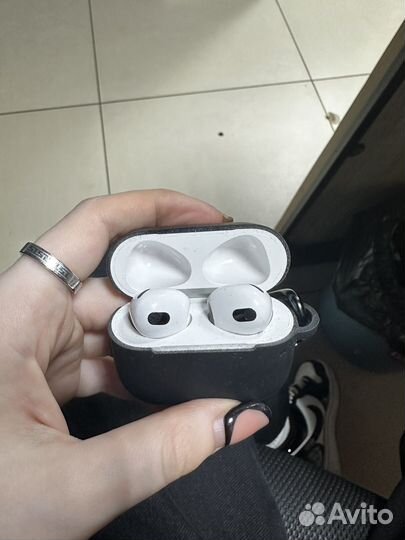 Airpods 3
