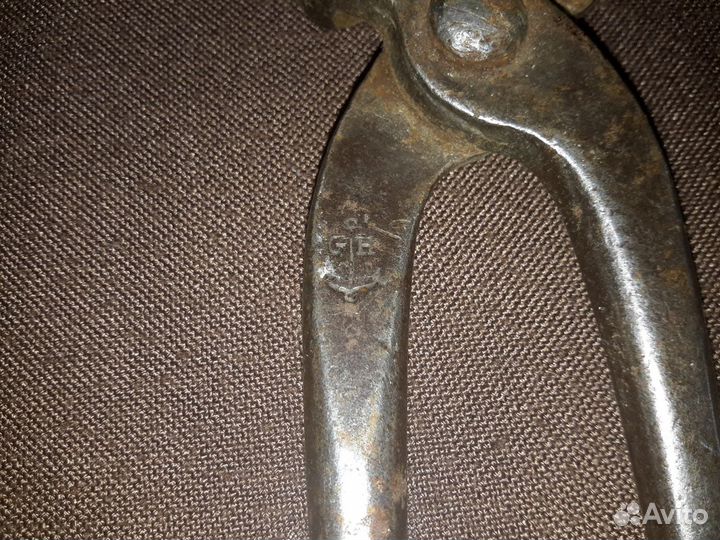 Клещи Acier Fondu 4 1/2 и Gebruder Heller