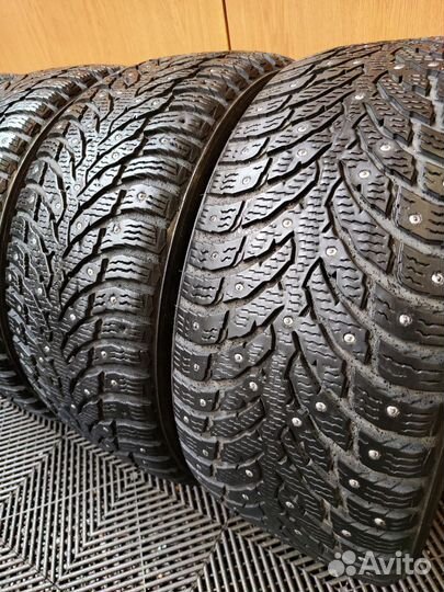 Nokian Tyres Hakkapeliitta 9 245/40 R18