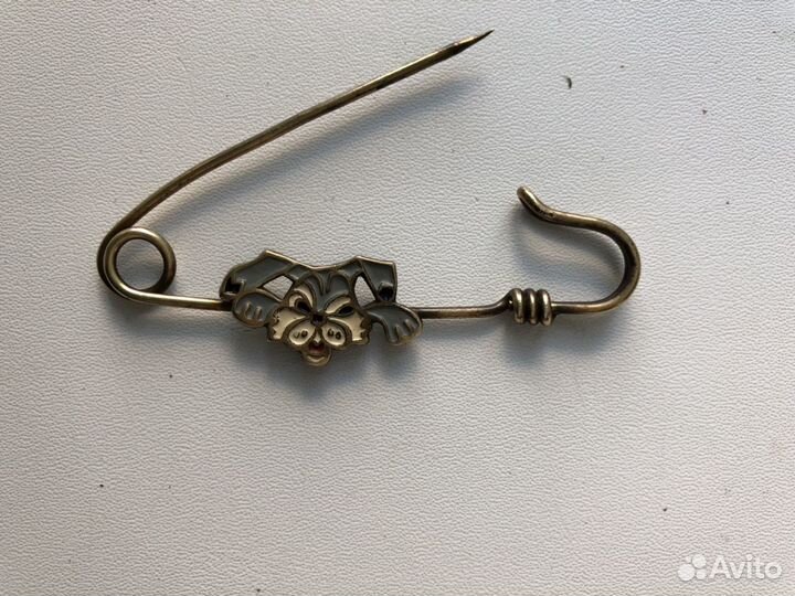 Знак детская булавка заяц Брошка бижутерия СССР