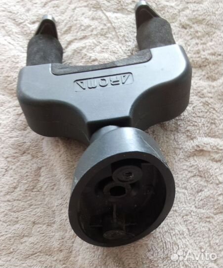 Крепление для гитары