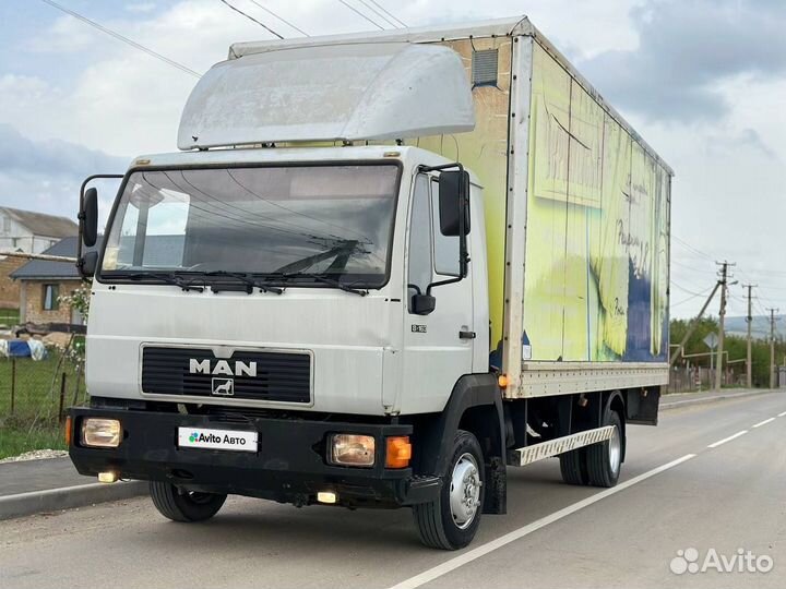 MAN 8.163, 2000