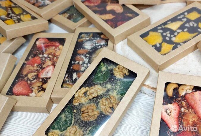 Шоколад с орехами