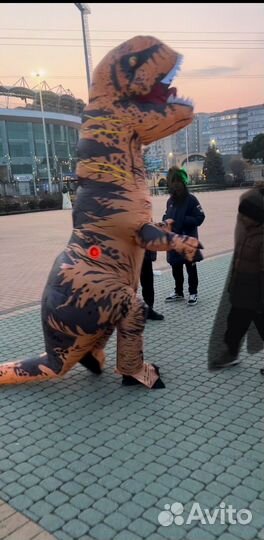 Надувной костюм динозавр