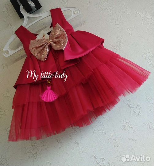 Нарядное платье для девочки на 1 годик новое