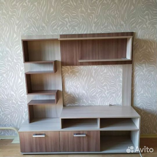 Стенка для гостиной Бергамо новая