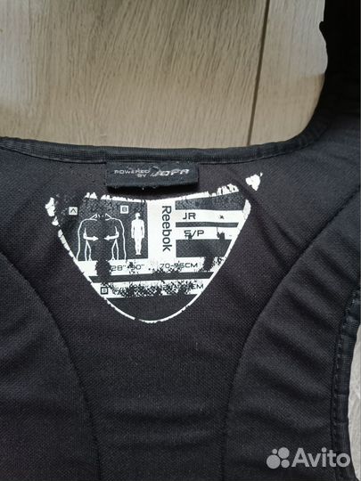 Нагрудник хоккейный reebok 3К jr