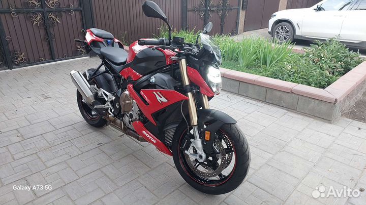 BMW S 1000r
