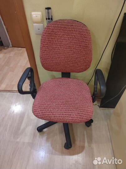 Компьютерное кресло