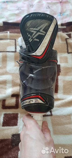 Хоккейные коньки bauer vapor x900