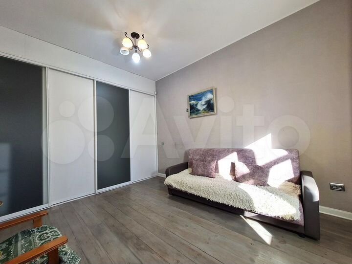 2-к. квартира, 59 м², 2/4 эт.