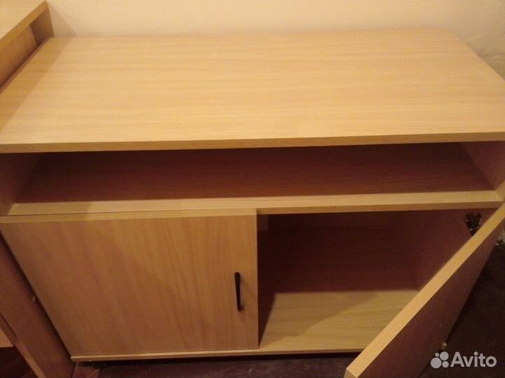 Тумба для оргтехники новая