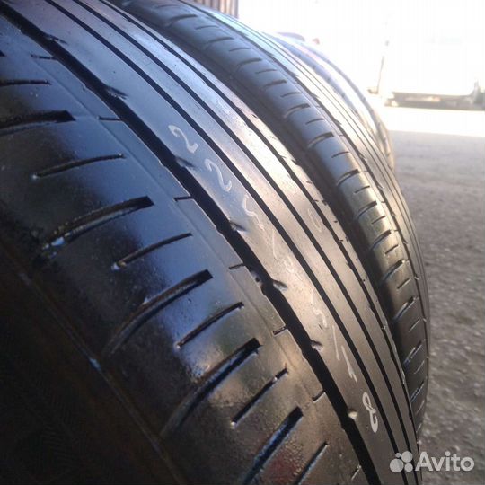 Kumho Solus KH17 225/45 R18