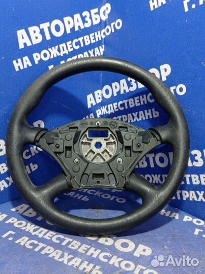 Руль Ford Focus 1 седан 2004