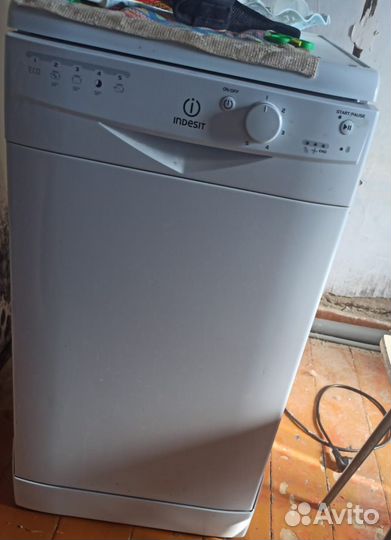 Посудомоечная машина Indesit