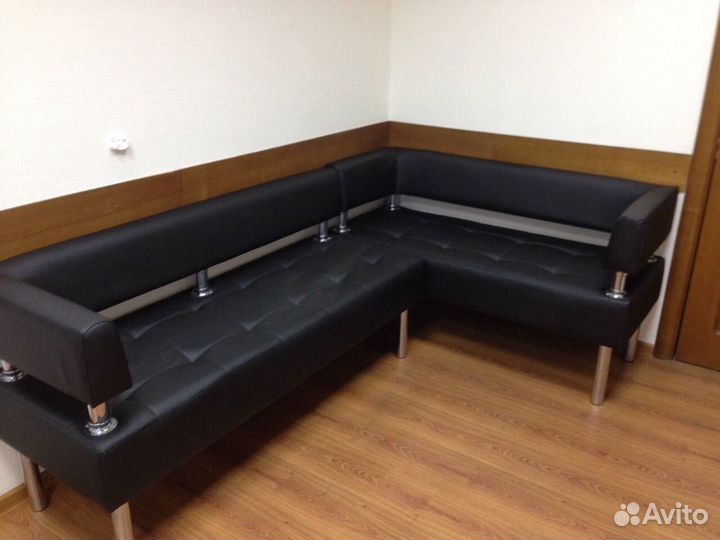 Диван для офиса