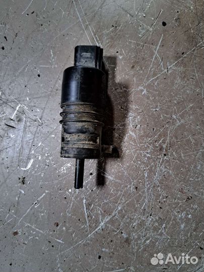 Моторчик стеклоомывателя на BMW F01