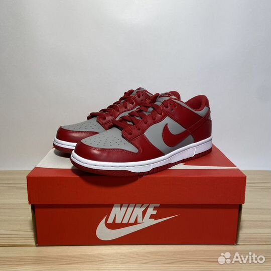 Nike Dunk Low GS Unlv (6Y US - 38.5 EUR)