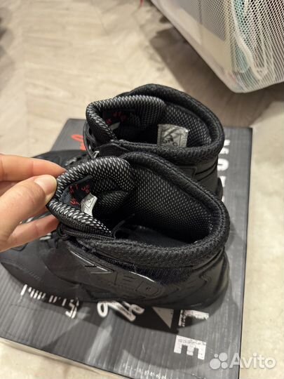 Мотоциклетные ботинки