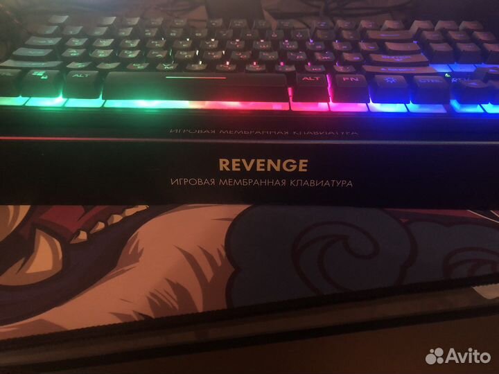 Игровая клавиатура с подсветкой