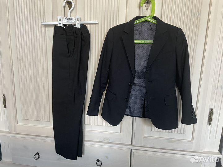 Костюм на мальчика пиджак, брюки