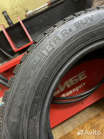 Nokian Tyres Hakkapeliitta R2 SUV 215/60 R17 100R