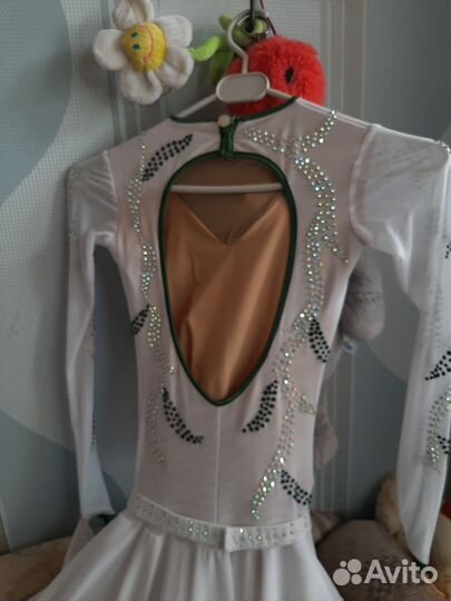 Платье для бальных танцев стандарт