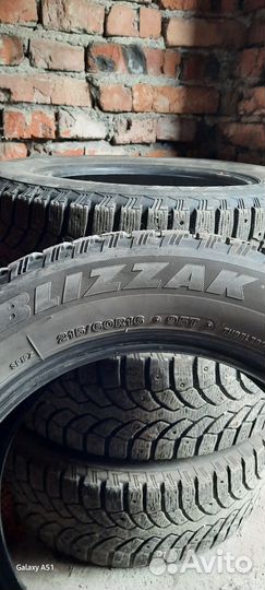 Bridgestone Blizzak Spike-01 215/60 R16 95T